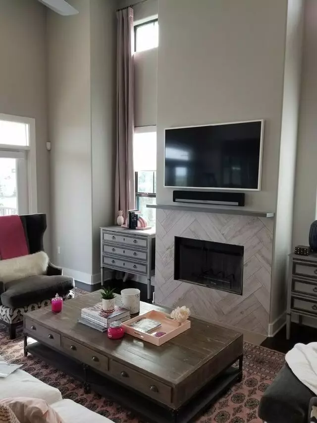 A&B TV
