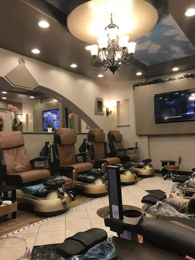 Austin Venetian Nails and Spa