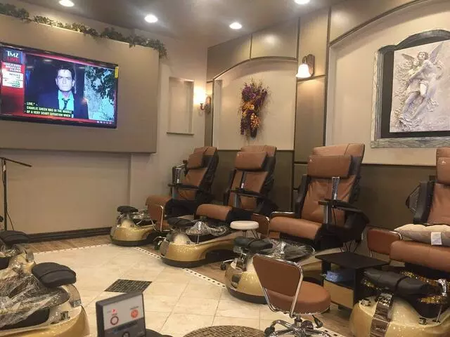Austin Venetian Nails and Spa