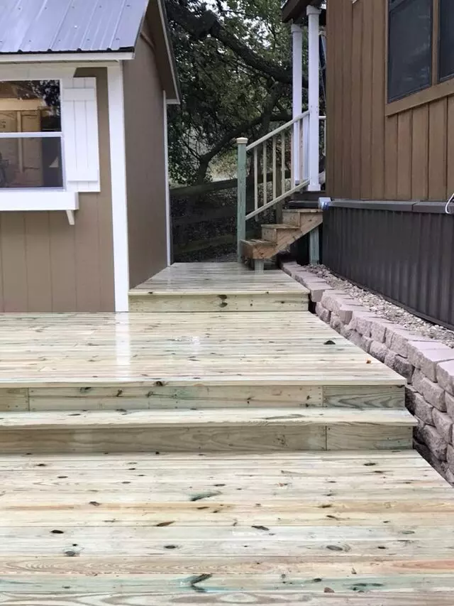 Austate Fence and Deck