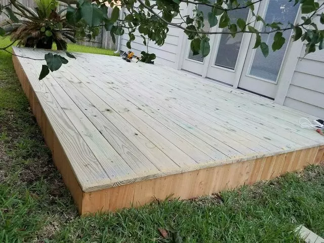Austate Fence and Deck
