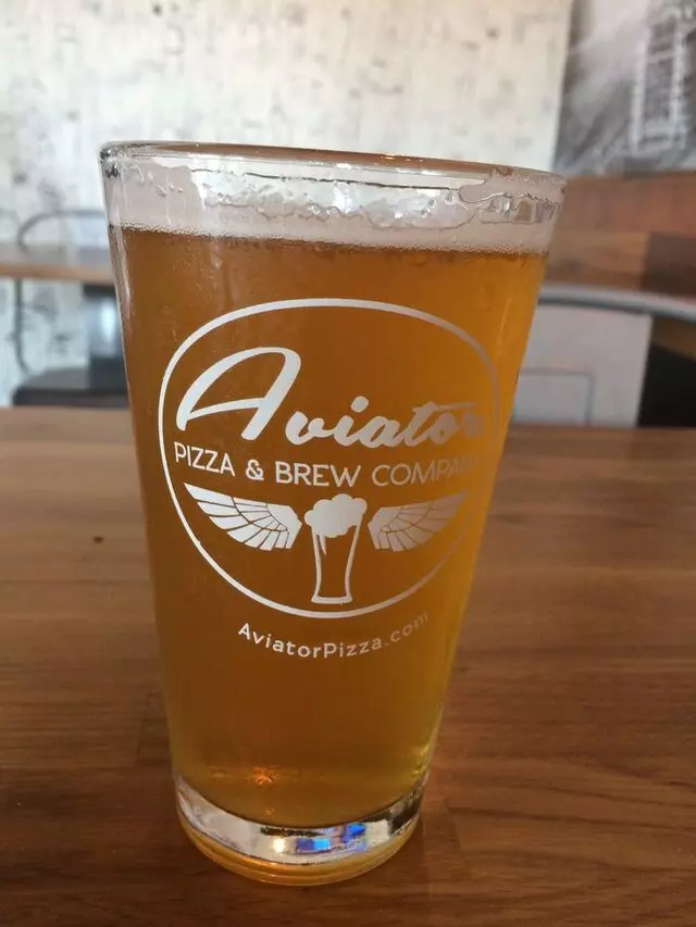 Aviator Pizza & Drafthouse