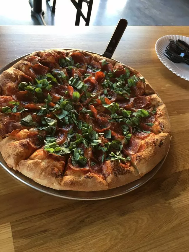 Aviator Pizza & Drafthouse