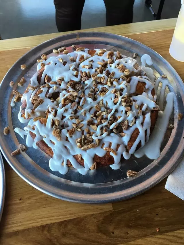 Aviator Pizza & Drafthouse