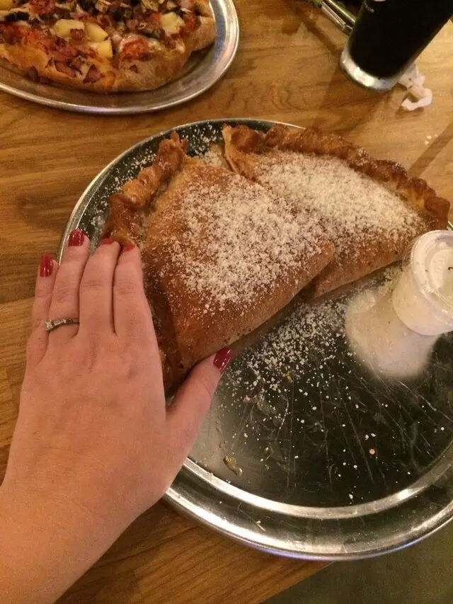 Aviator Pizza & Drafthouse