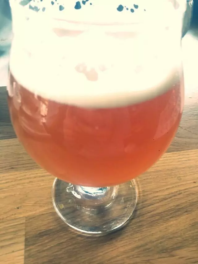 Aviator Pizza & Drafthouse