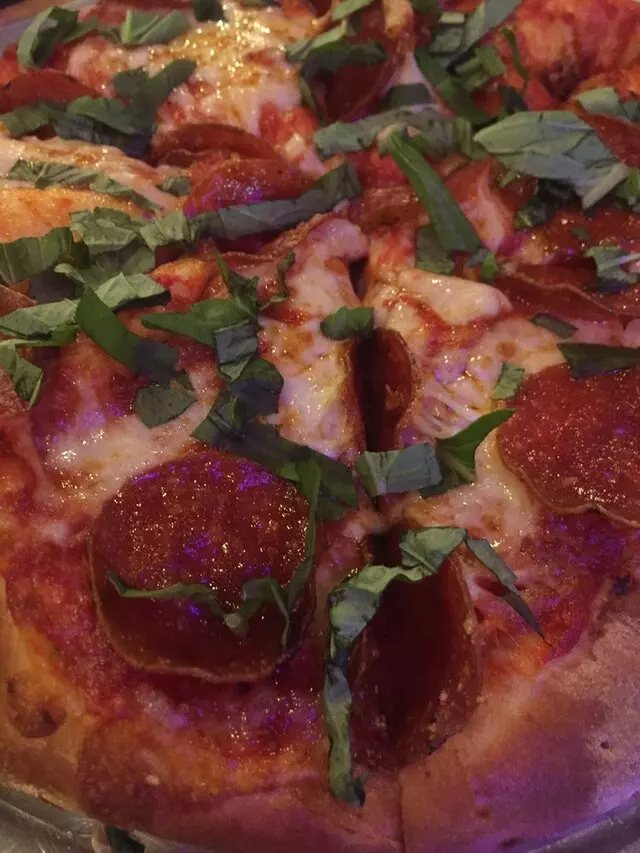 Aviator Pizza & Drafthouse