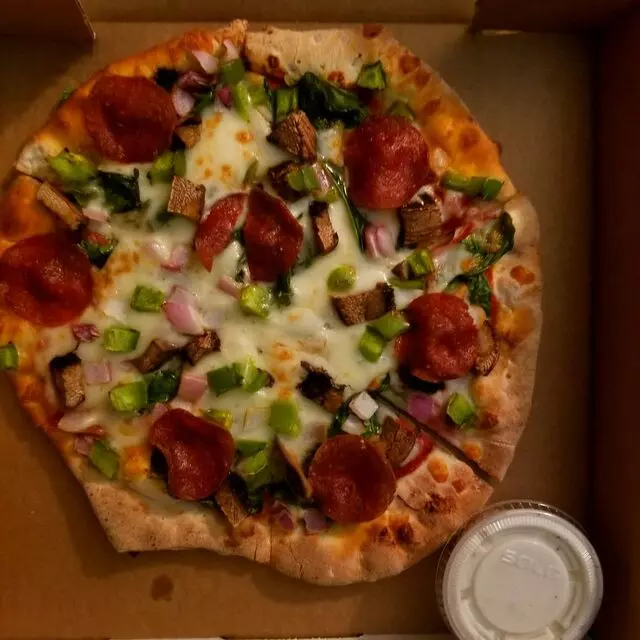Aviator Pizza & Drafthouse