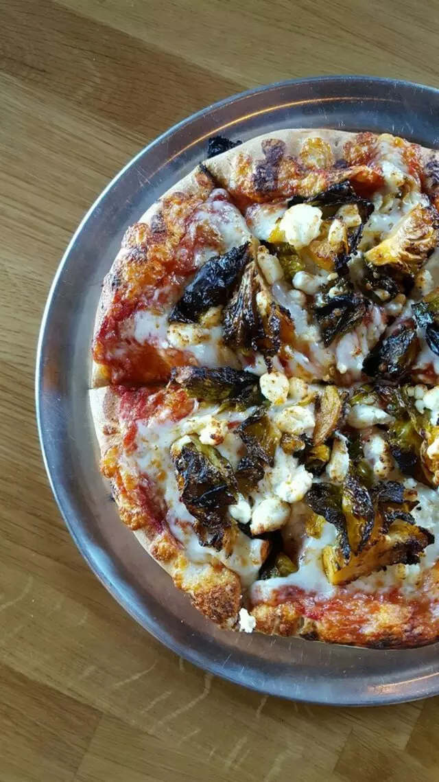 Aviator Pizza & Drafthouse