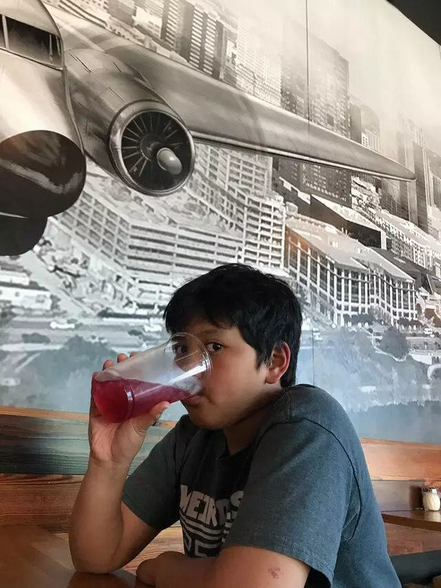 Aviator Pizza & Drafthouse