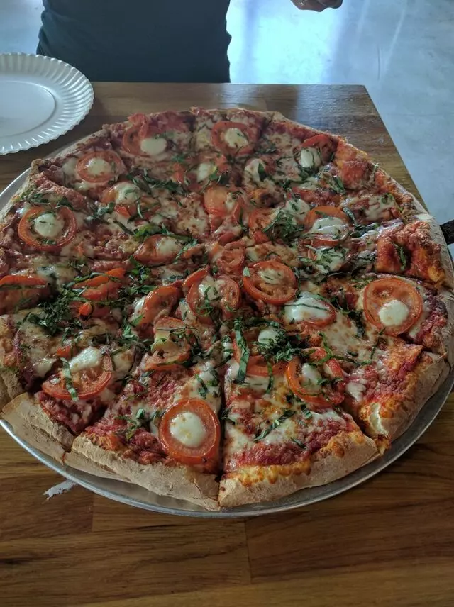 Aviator Pizza & Drafthouse