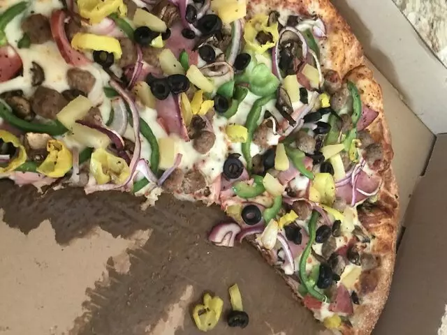 Oasis Pizza and Cafe