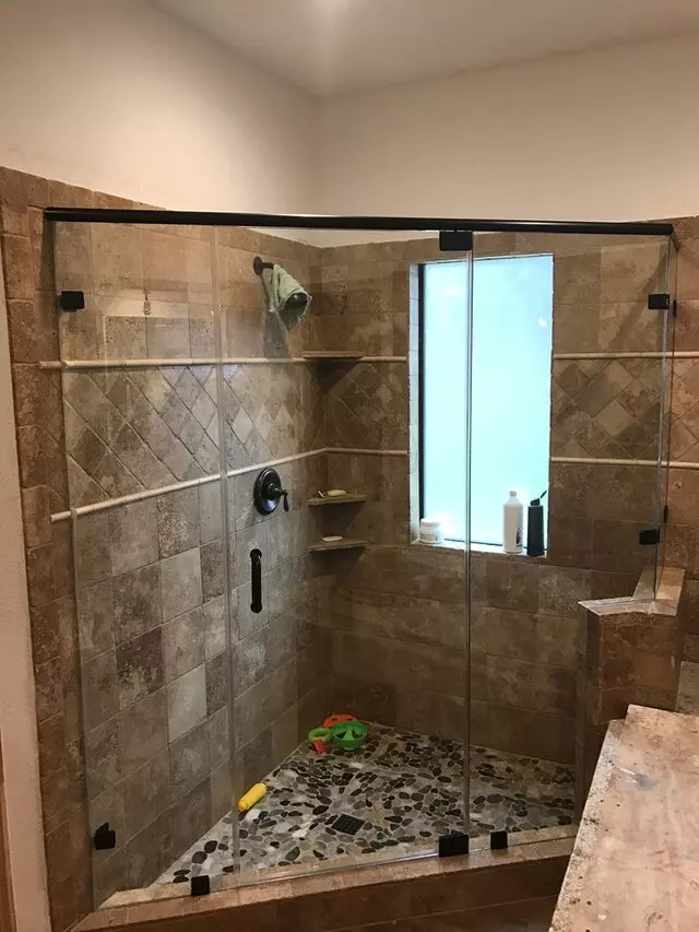 Arrow Glass & Mirror