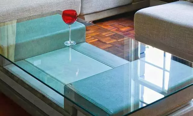 Arrow Glass & Mirror