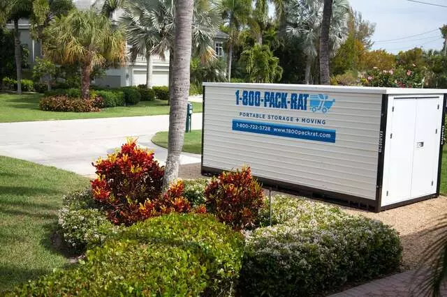 1-800-PACK-RAT