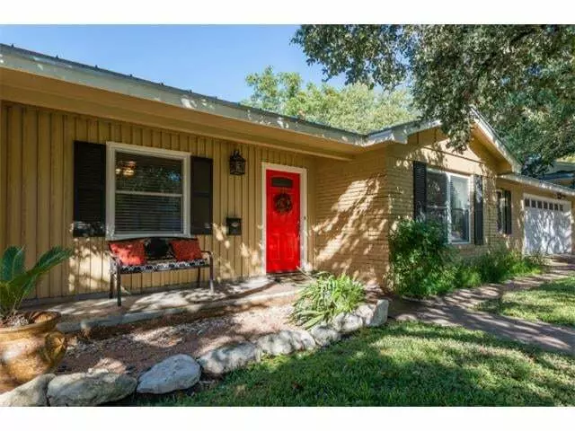 Arlene Maze - Dochen Realtors