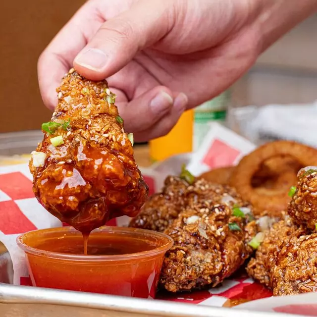 Donkey Mo's Korean Fried Chicken - Austin