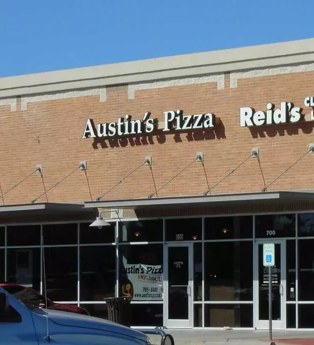 Austin’s Pizza - Round Rock