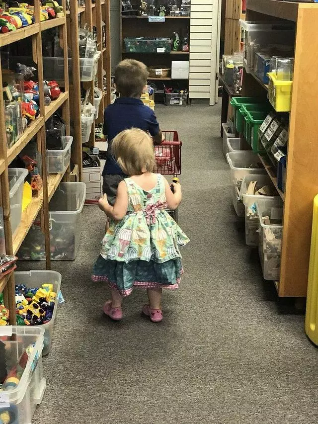 Anna’s Toy Depot