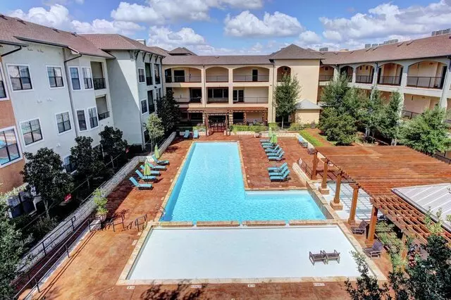 Avanti Hills At the Galleria