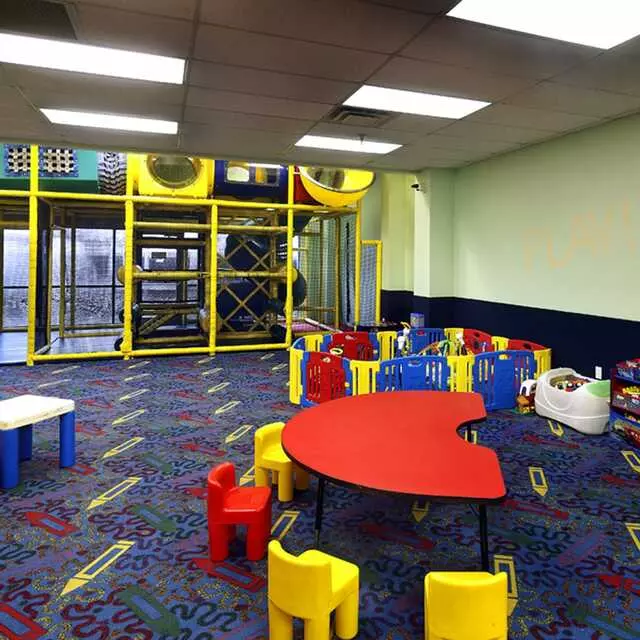 24 Hour Fitness - Austin