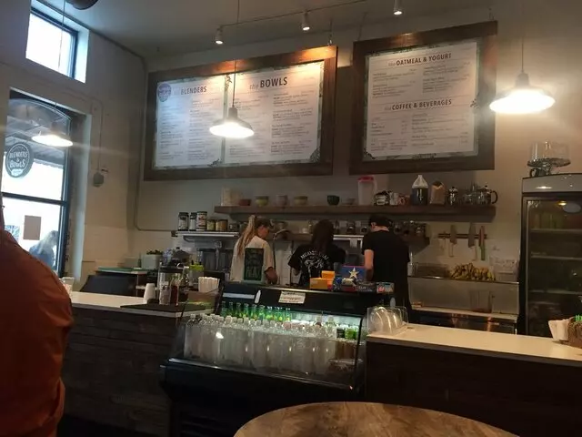 Blenders and Bowls - Downtown