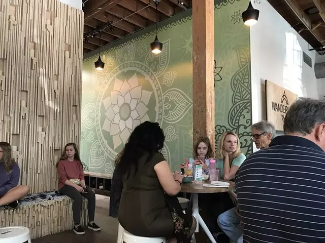 Blenders and Bowls - Downtown
