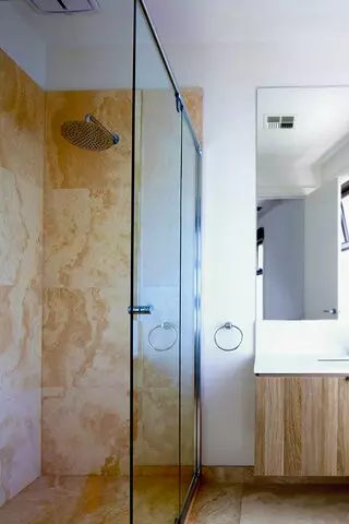 Affordable Screens & Glass