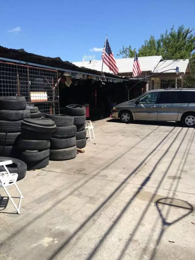 Auto Stop Used Tires