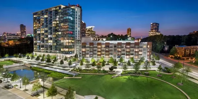AMLI South Shore