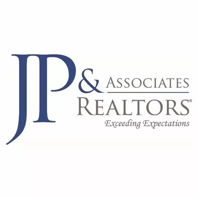 Anne Johnson - JP & Associates Realtors