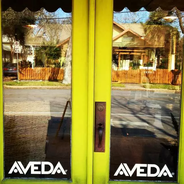 4001 Duval Hair Salon