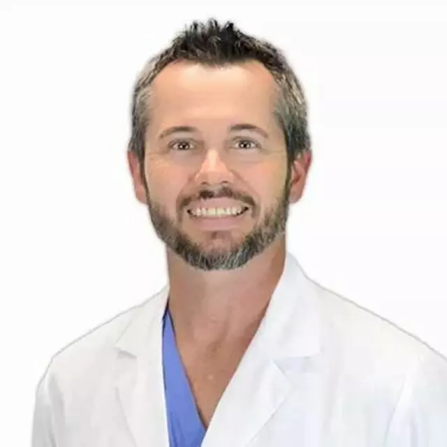 Adam J Zelinski, DC