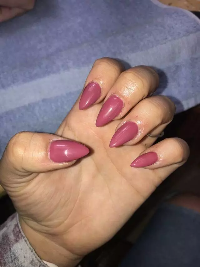 Angel’s Nail & Tanning