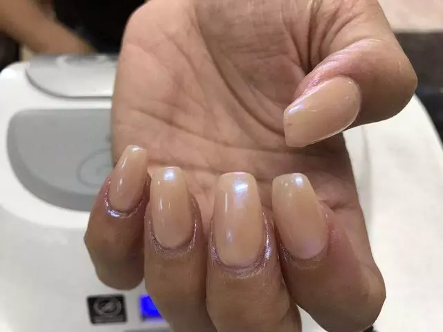 Angel’s Nail & Tanning