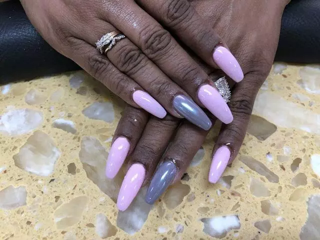 Angel’s Nail & Tanning