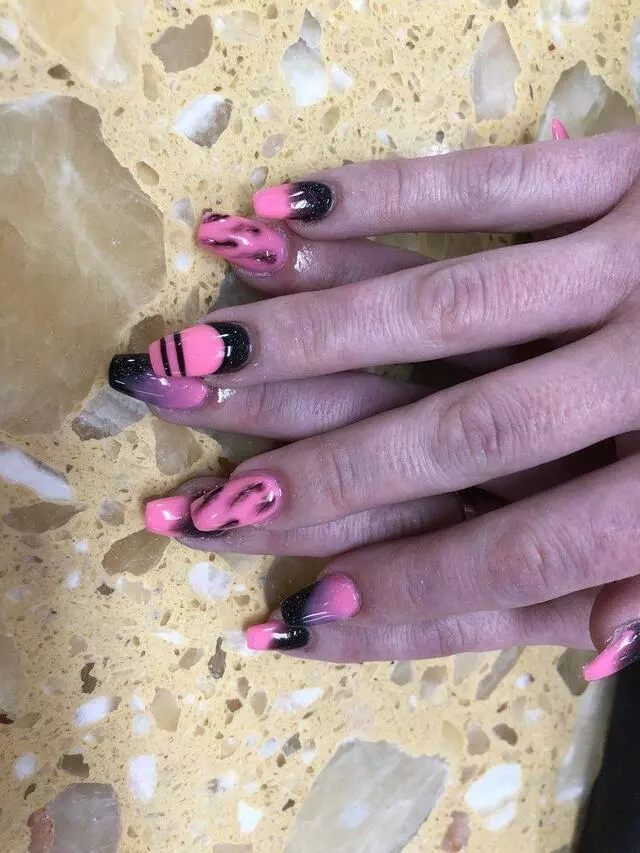 Angel’s Nail & Tanning