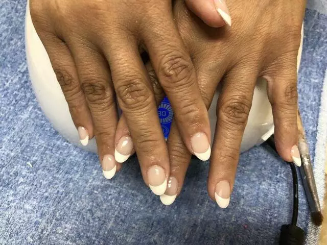 Angel’s Nail & Tanning