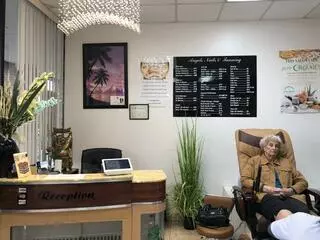 Angel’s Nail & Tanning