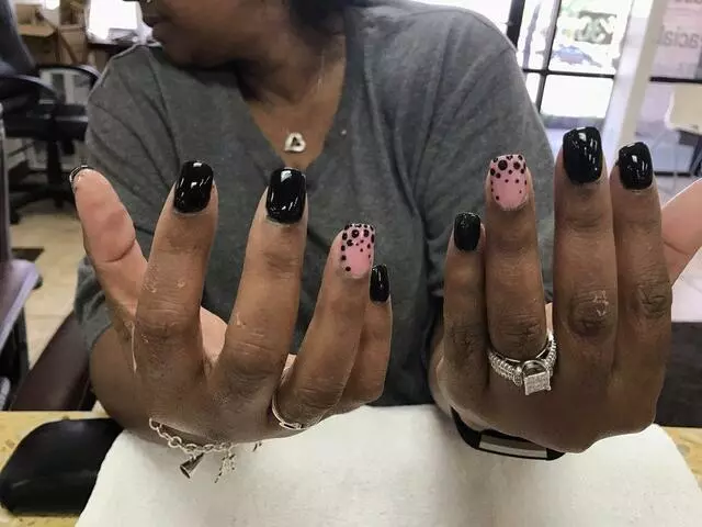 Angel’s Nail & Tanning