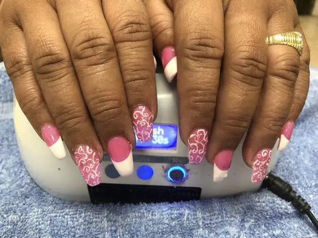 Angel’s Nail & Tanning