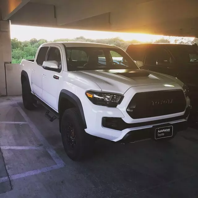 AutoNation Toyota South Austin