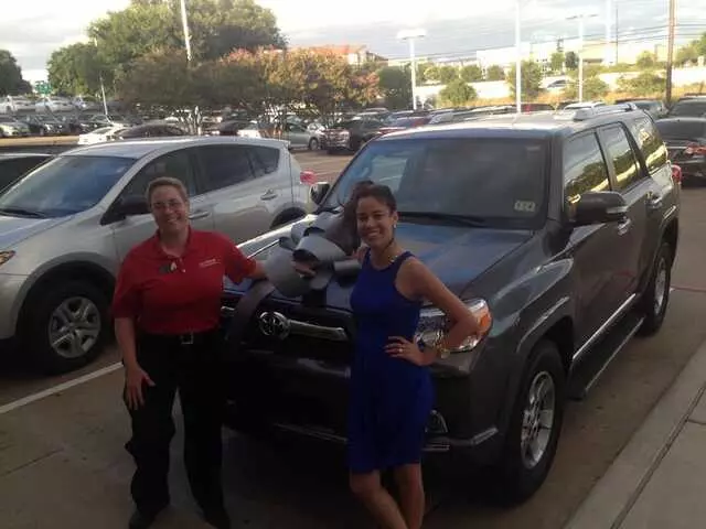 AutoNation Toyota South Austin