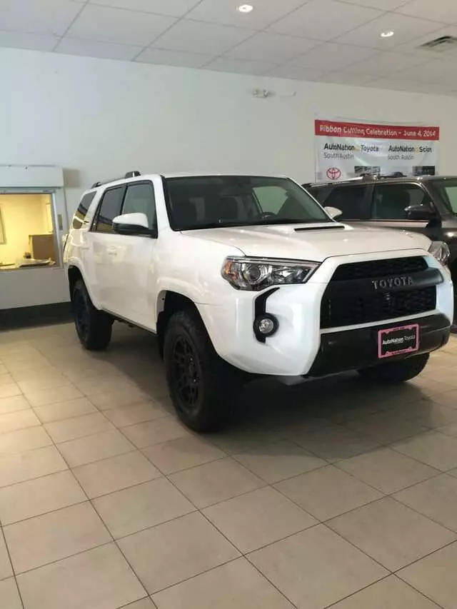 AutoNation Toyota South Austin