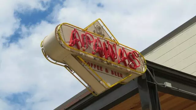 Apanas Coffee & Beer