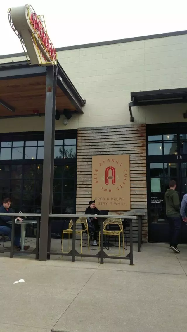 Apanas Coffee & Beer