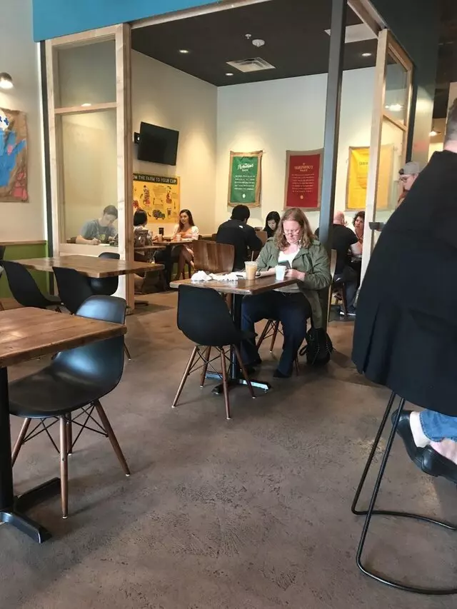 Apanas Coffee & Beer