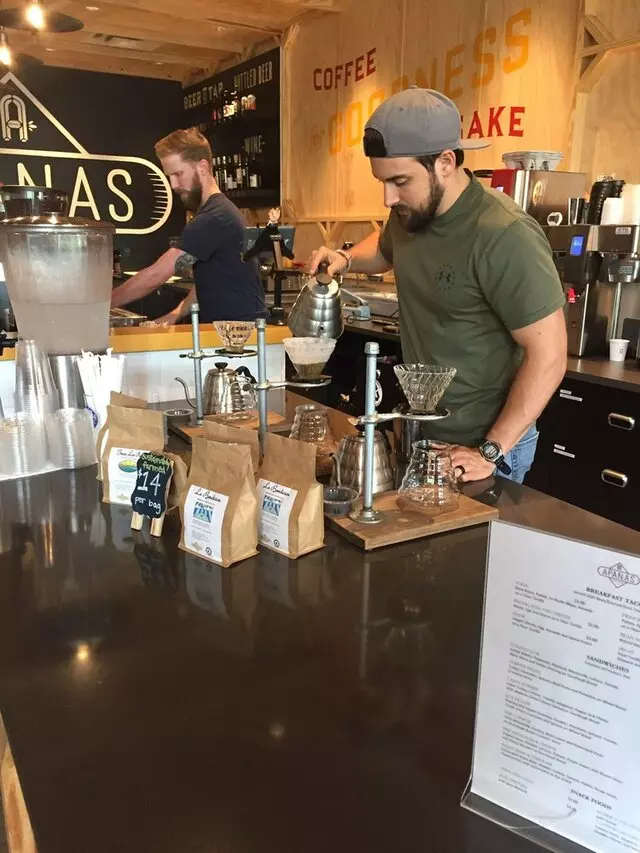 Apanas Coffee & Beer