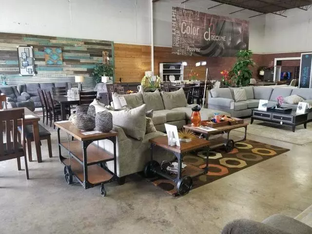 Austin’s Couch Potatoes Central