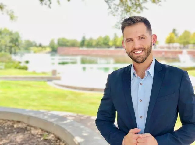 Alek Kersten - American Pacific Mortgage